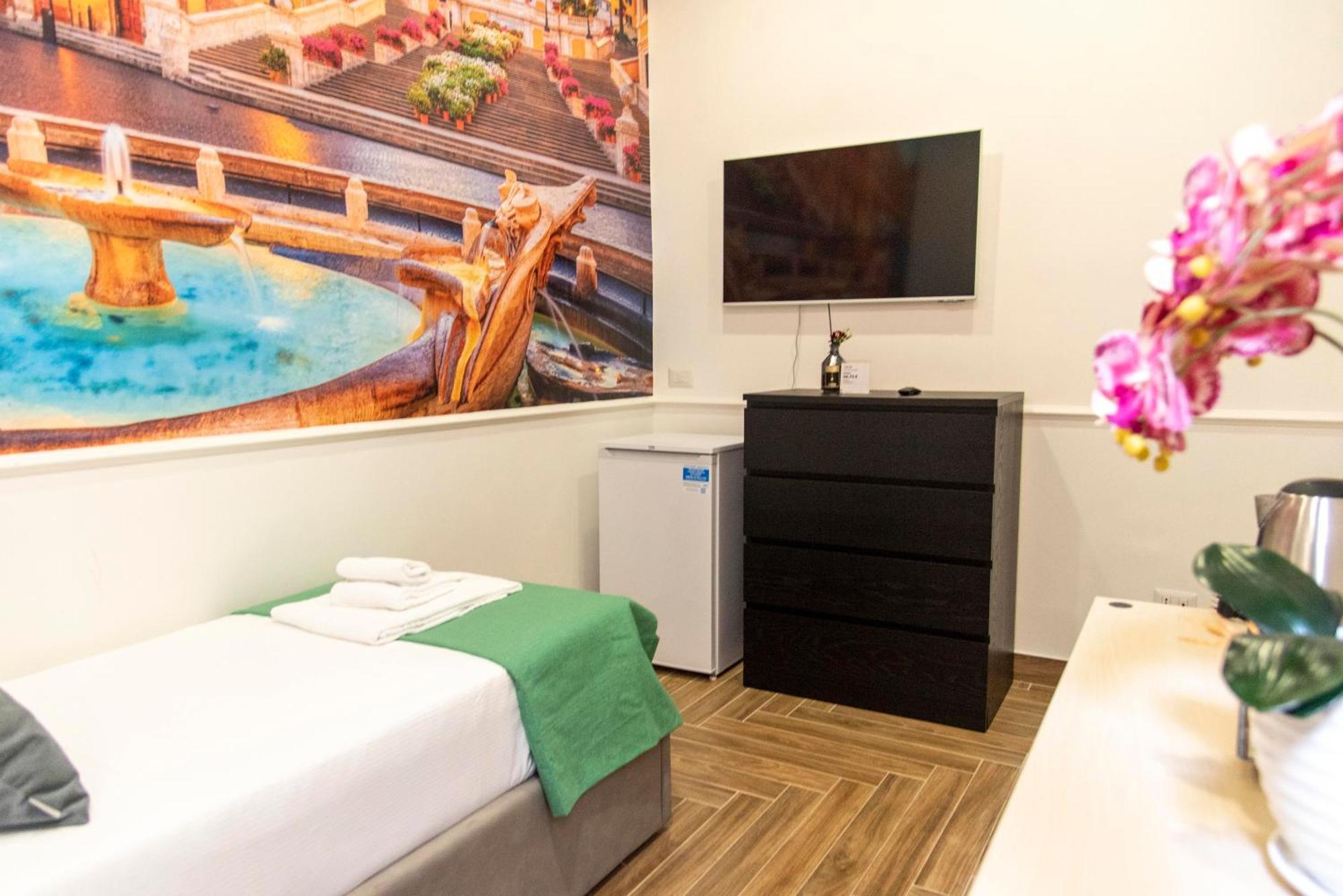 Susy'S Guest House - Room Spagna Rome Exterior photo